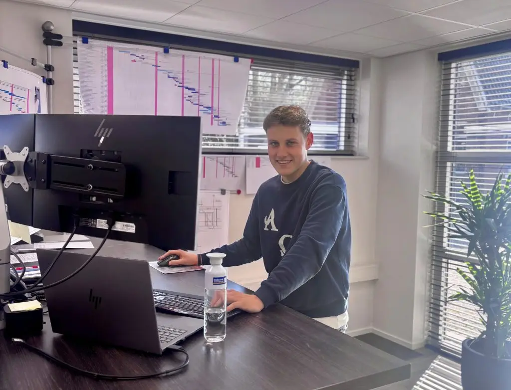 Ties Kamphuis, stagiair bij Webbink Bouwgroep.