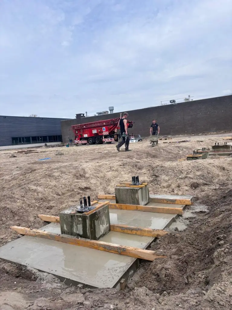 Webbink Bouwgroep bouwt de uitbreiding van de bedrijfshal van Fenix Industries in Oldenzaal.